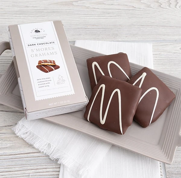 Happy Holidays Candy And Bakery Gift - Image 9